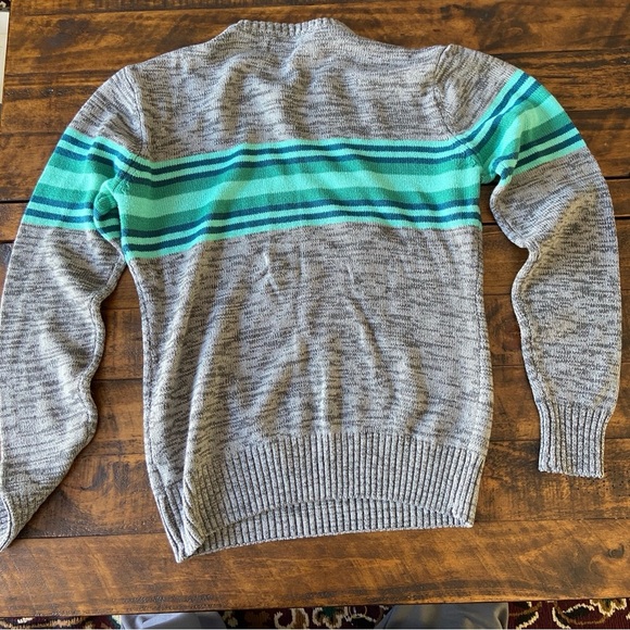 CARBON- Gray, Turquoise Aztec Crewneck Sweater Size Small - Picture 7 of 10